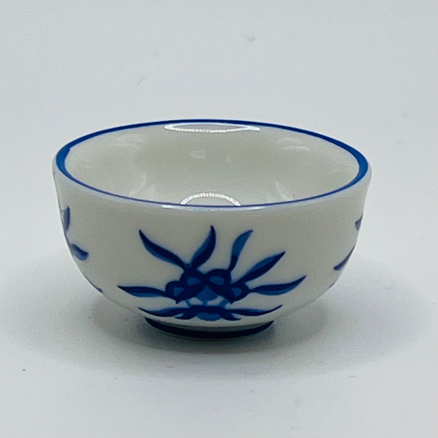 Franklin Mint - White Porcelain Bowl - 1/12 Scale Dollhouse Miniature