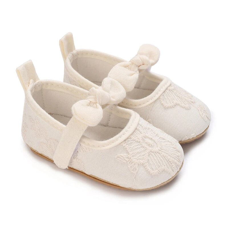 GEMMA Lace Shoes