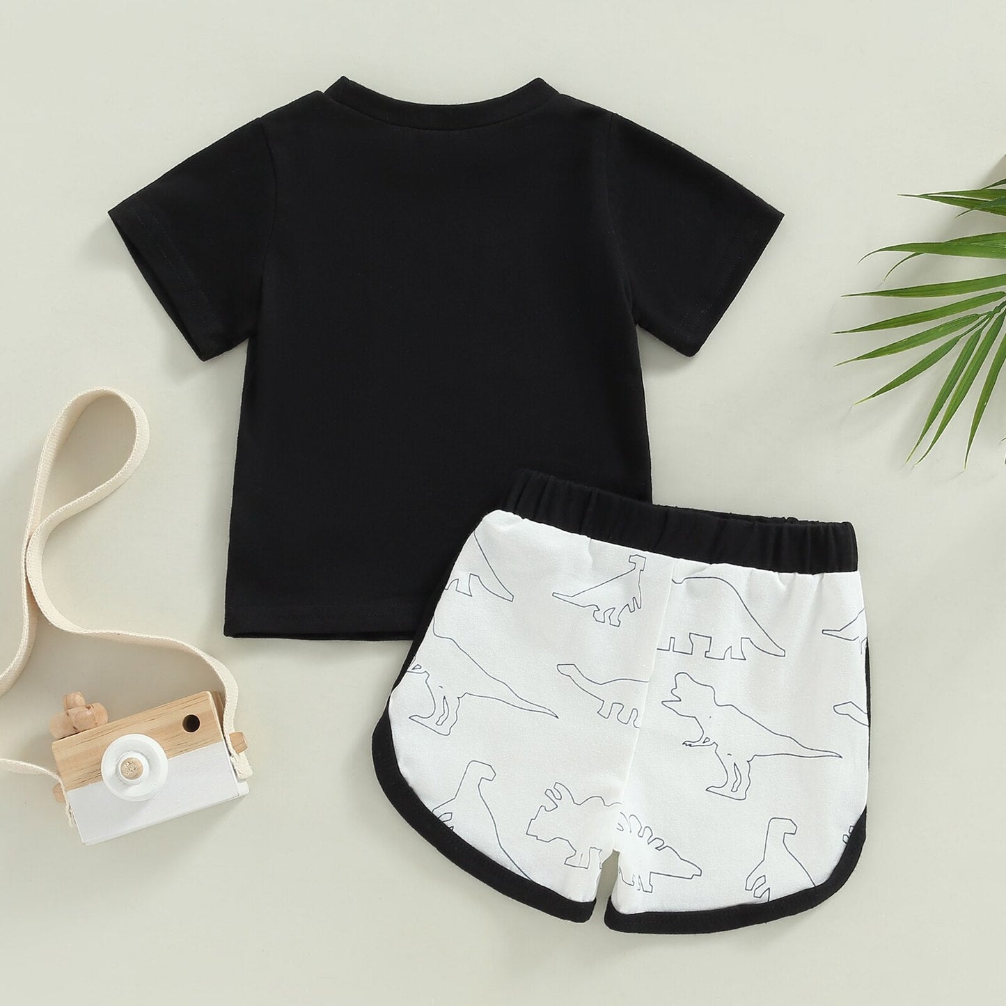 LET'S BE FRIENDS Outfit