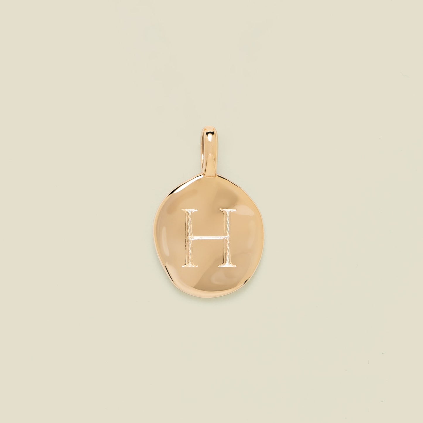 Engravable Heritage Circle Charm