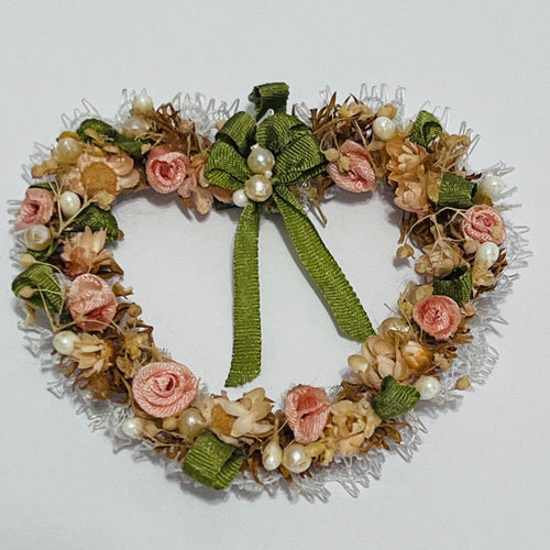Heart Shaped Wreath - 1/12 Scale Dollhouse Miniature
