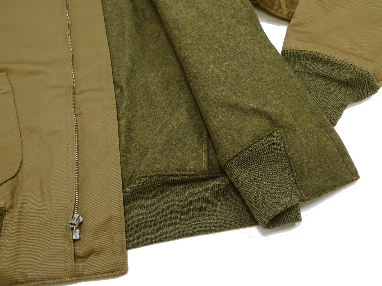 Buzz Rickson Tanker Jacket - Men's Reproduction of the U.S. Army Early Patch-Pocket Version BR15750 Light Olive Drab