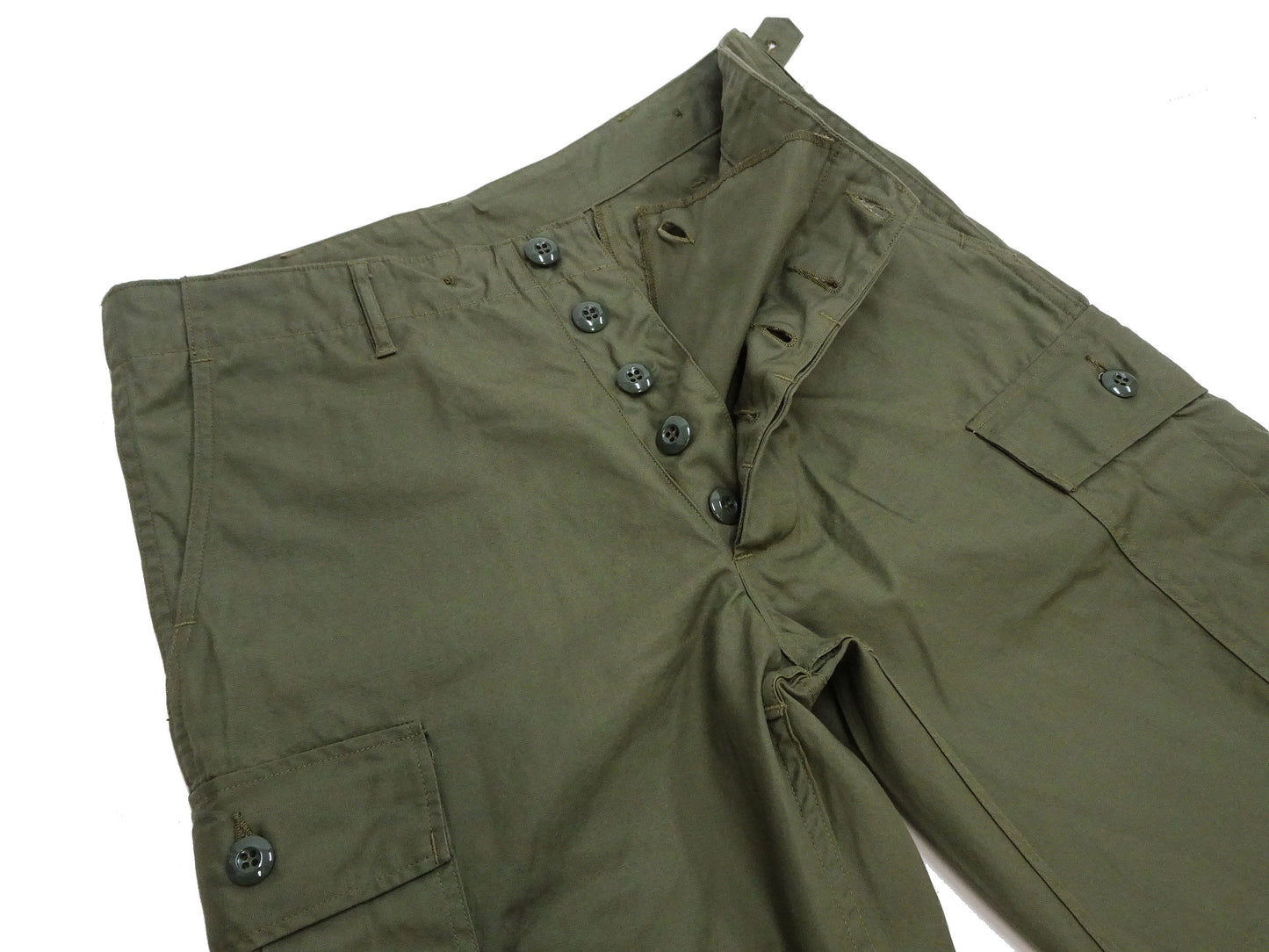 Buzz Rickson Men's Cargo Shorts - Reproduction of Civilian Reinterpretation of U.S. Army Vietnam Tropical Jungle Fatigue Trousers BR52550 Olive