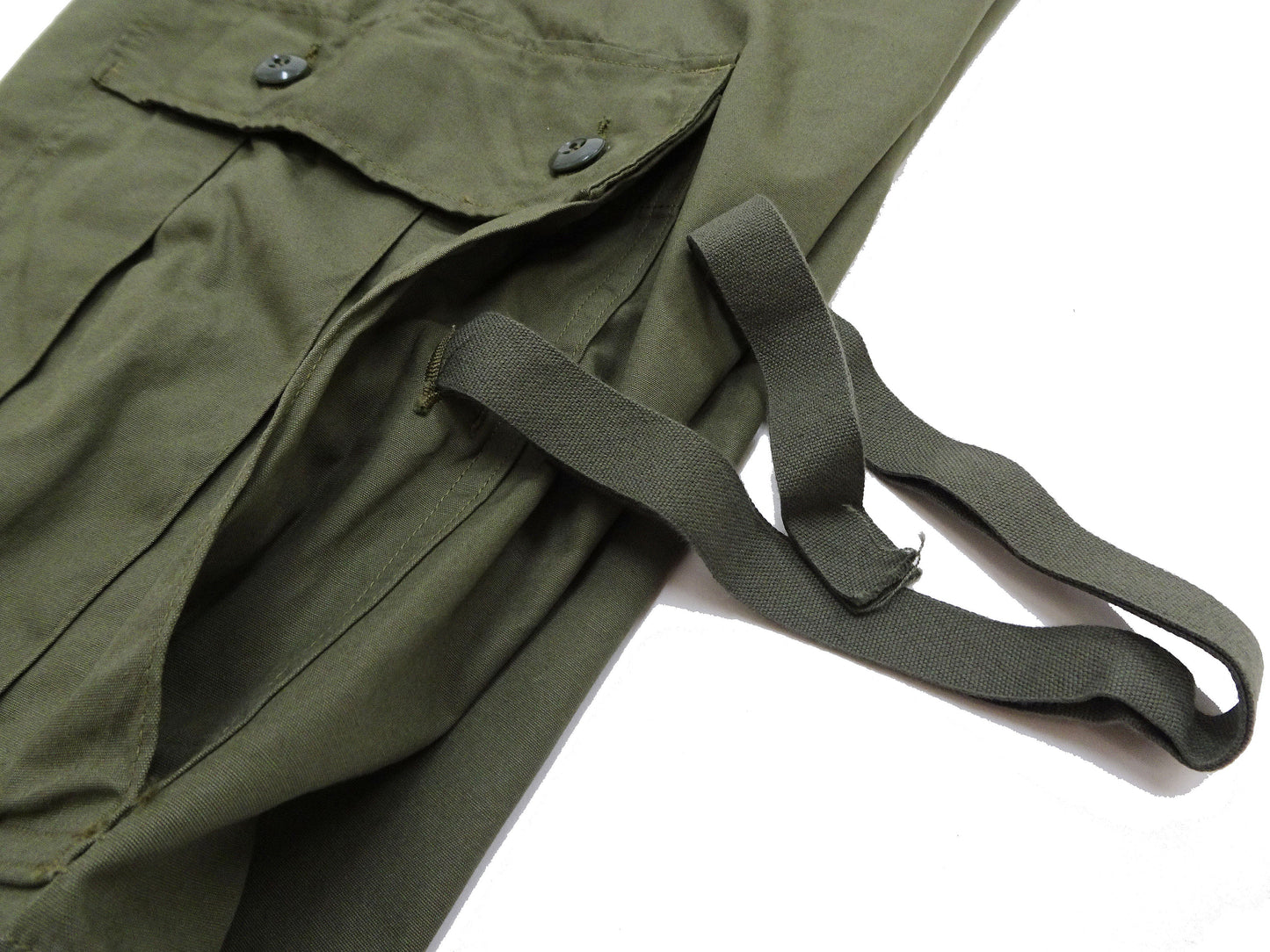 Buzz Rickson Men's Cargo Shorts - Reproduction of Civilian Reinterpretation of U.S. Army Vietnam Tropical Jungle Fatigue Trousers BR52550 Olive