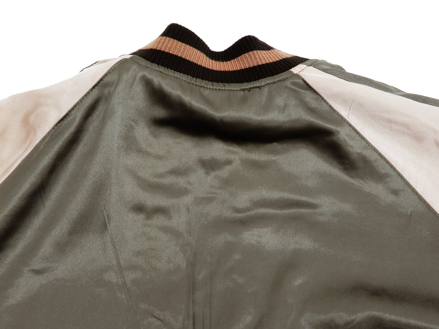 Hanatabi Gakudan Men's Japanese Souvenir Jacket Japanese Goldfish Art Sukajan Script SSJ-517