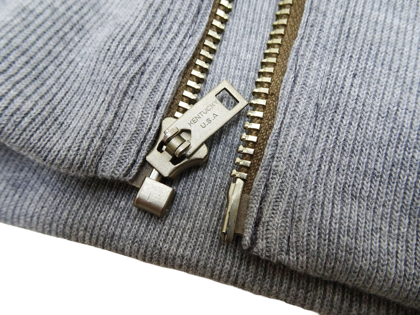 TOYS McCOY Men's Flying Ace Snoopy Zip-Up Sweatshirt - USAF C-2 Inspired, No Hood, Heavyweight 100% Cotton Loopwheel Fleece, Two-Tone Contrast Panel Design - Made in Japan (TMC2551 121 faded navy gray and gray)